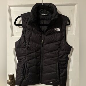 The North Face Women's Dark Puffer Vest